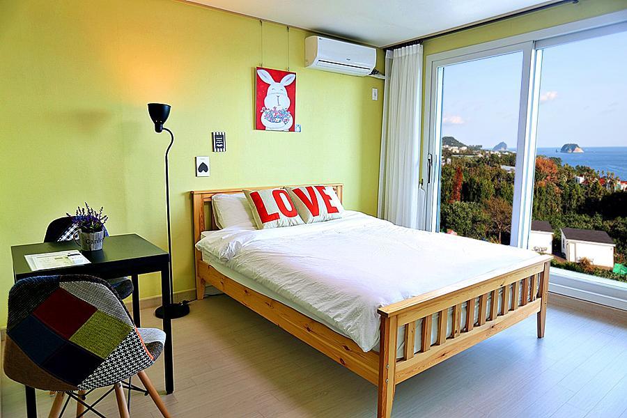 Jeju Inhouse Pension Сеогвипо Екстериор снимка